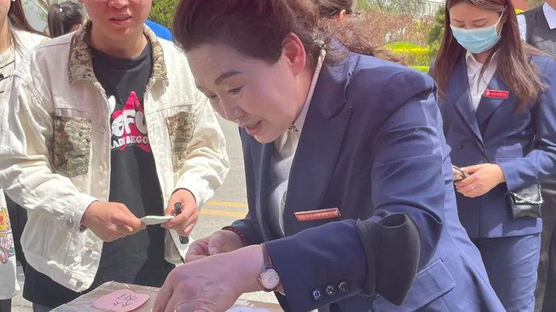 短视频拍摄技巧新手入门教程：轻松掌握，轻松出片